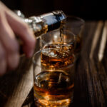 Napoje bezalkoholowe: Eksploracja smaków od whisky po wino i rum